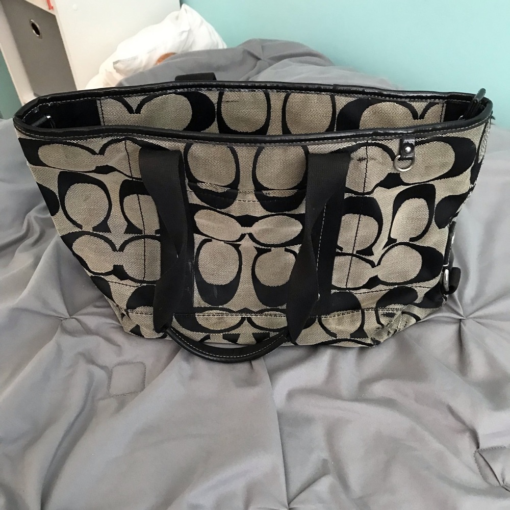 ❗️Medium Coach Bag